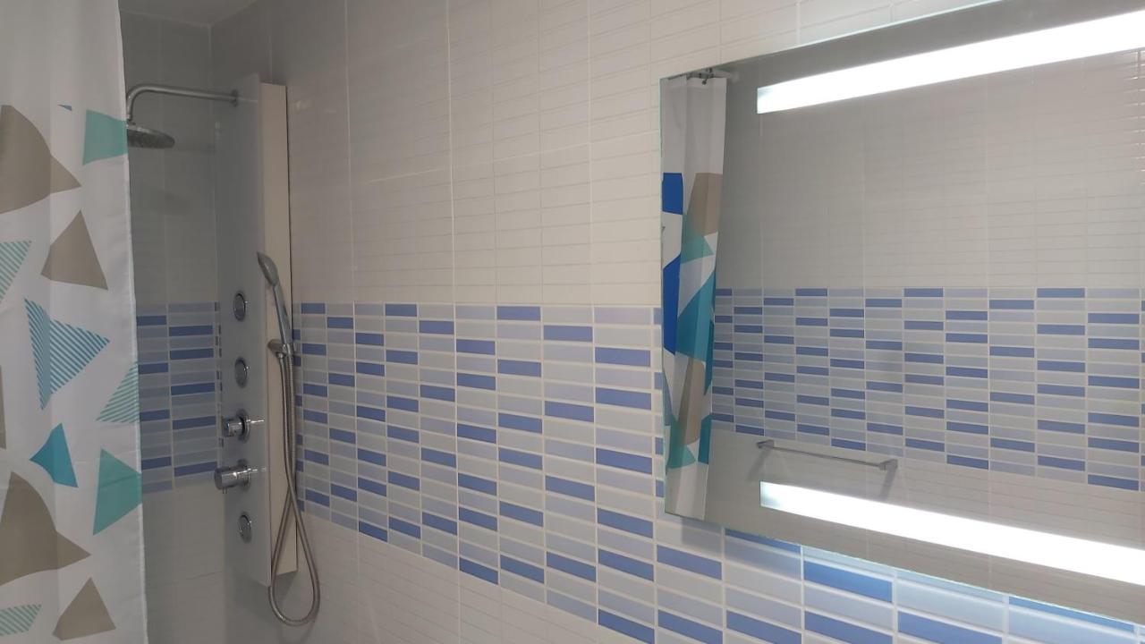 Del Parque Flats Meseta Swimmingpool Lägenhet Torremolinos Exteriör bild