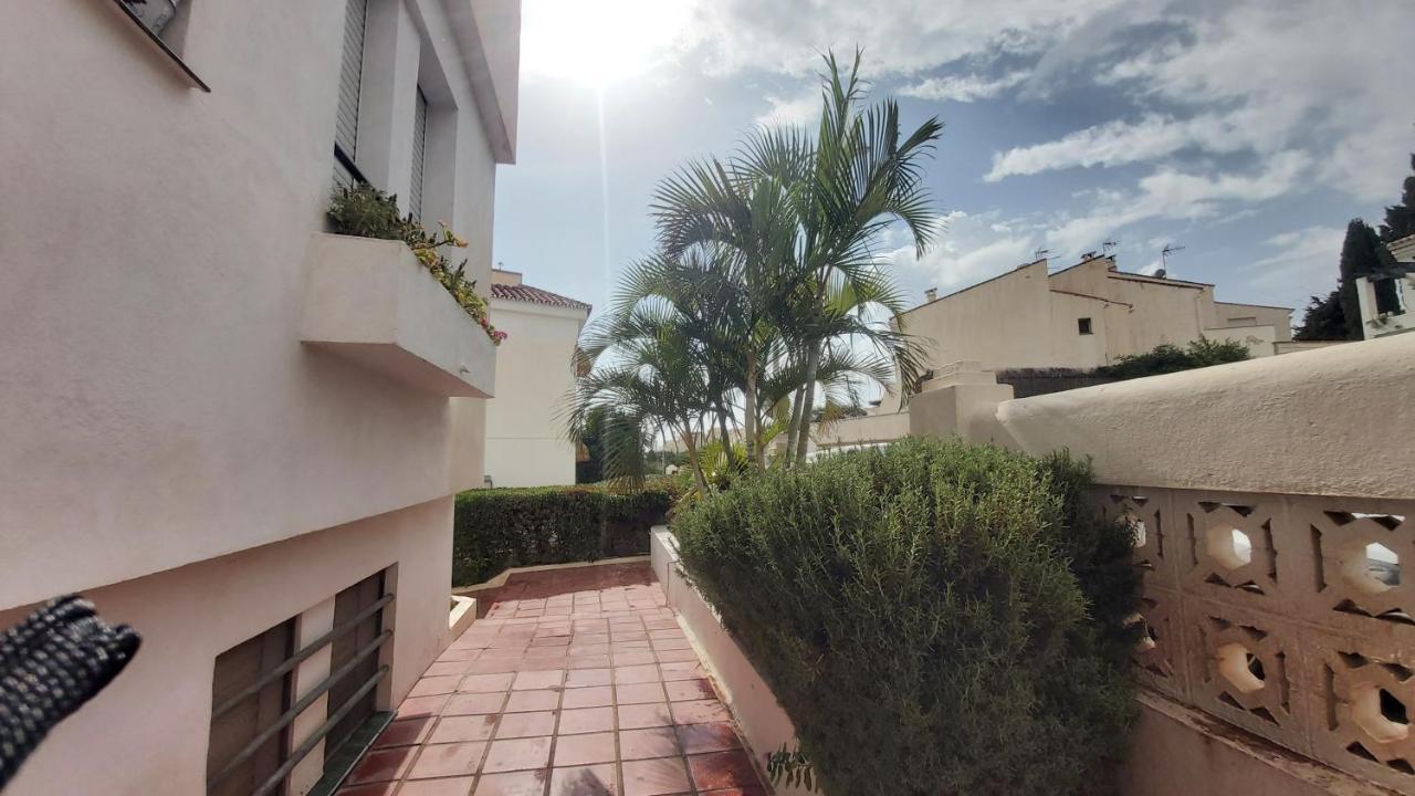 Del Parque Flats Meseta Swimmingpool Lägenhet Torremolinos Exteriör bild